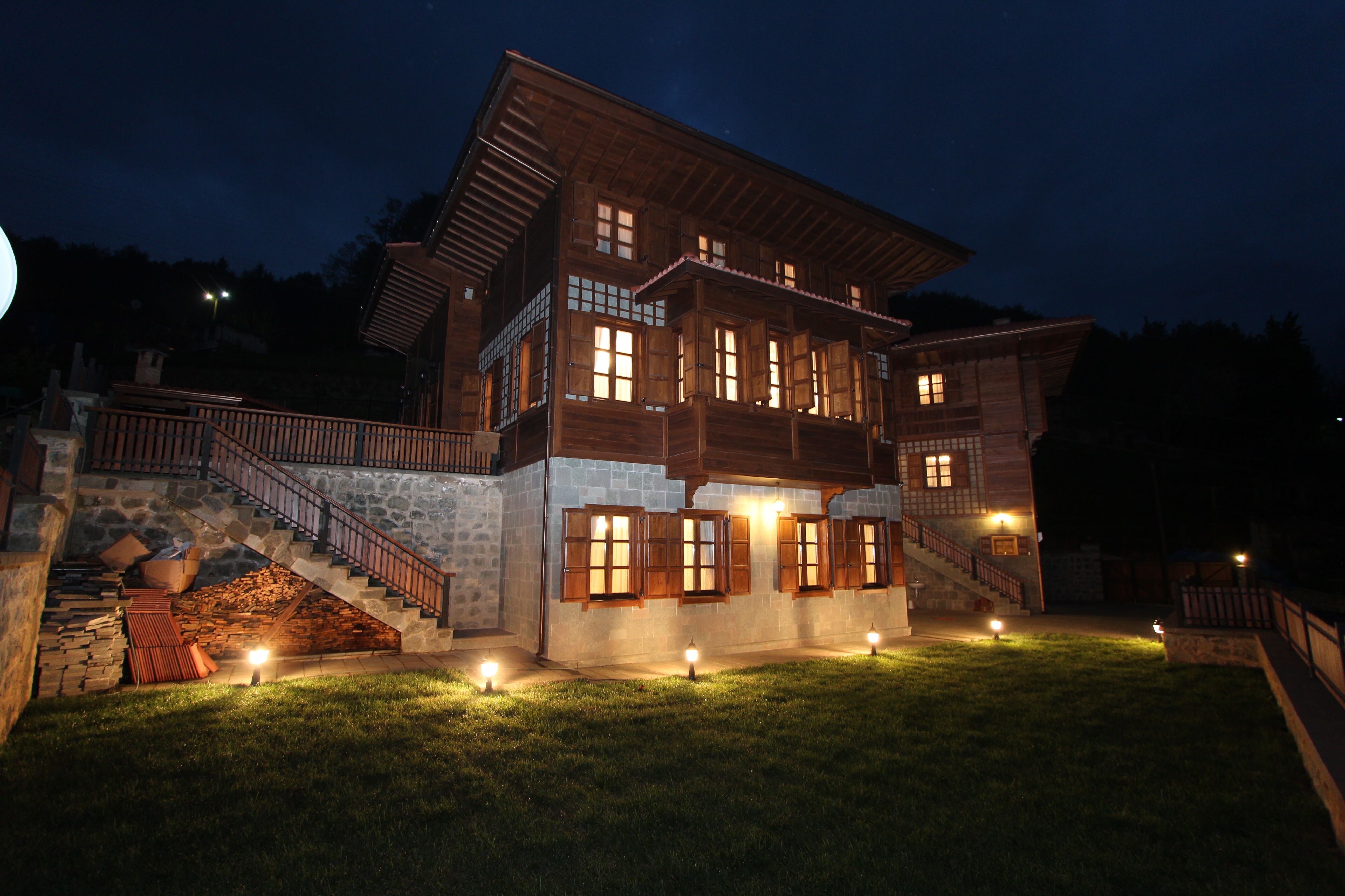 Ahşap Evlerde Modern Tasarım Trendleri